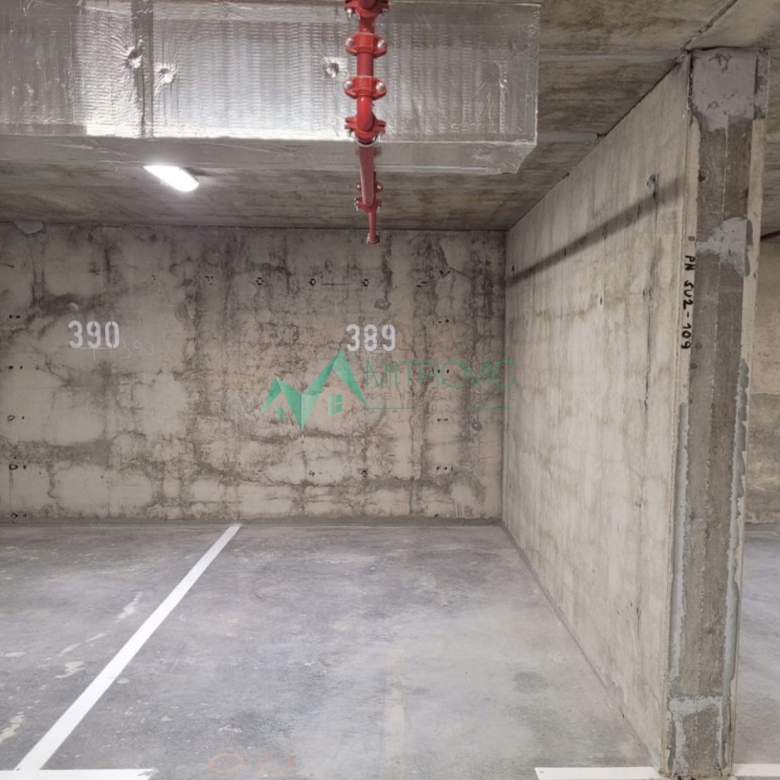 Garaža Prodaja Novi Sad  12 m2