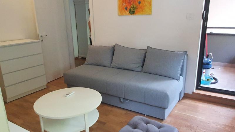 Stan Izdavanje Novi Sad  45 m2
