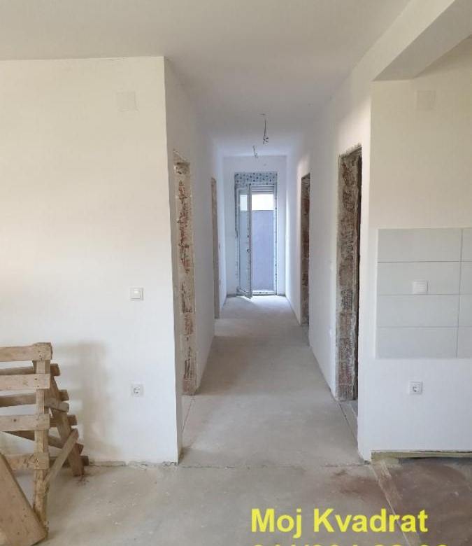 Stan Prodaja Beograd Resnik 76 m2