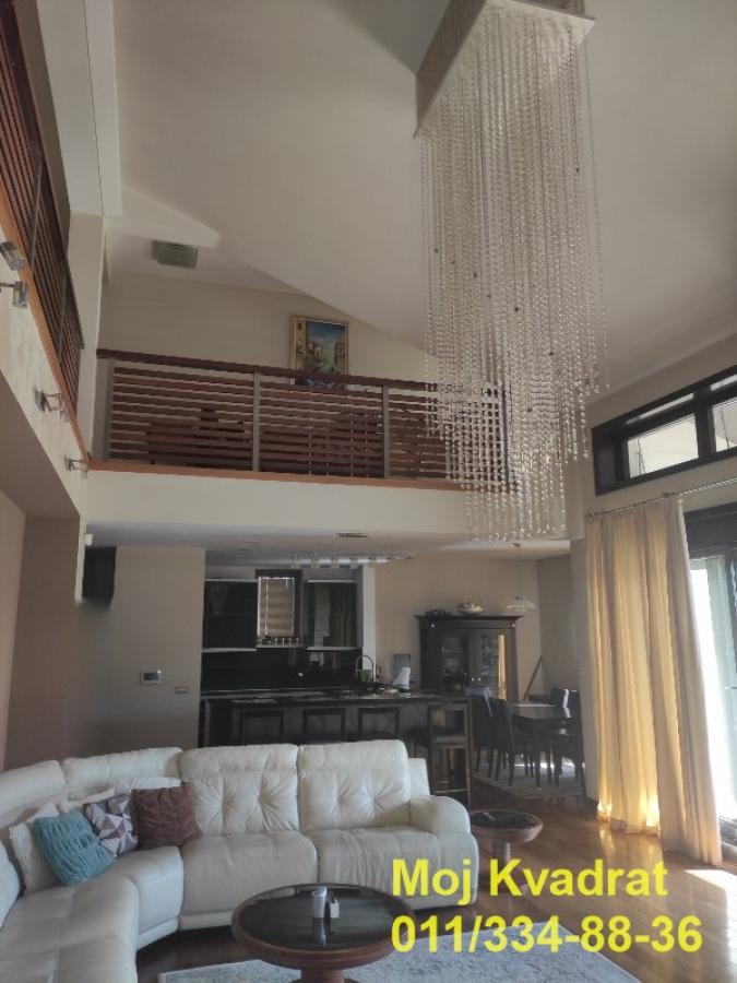 Kuća Prodaja Beograd Mirijevo 520 m2