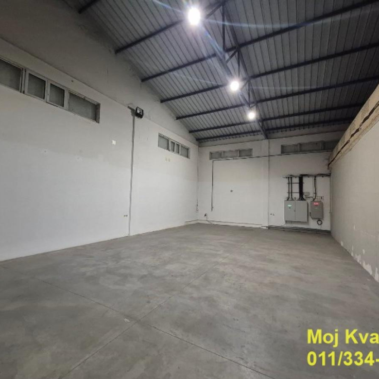 Lokal Izdavanje Beograd Altina 652 m2