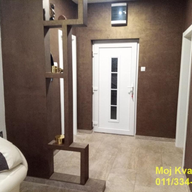 Kuća Prodaja Beograd  158 m2