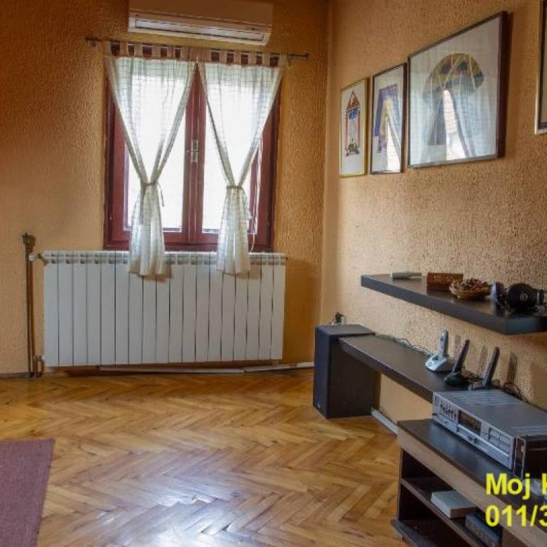 Stan Prodaja Beograd Bele Vode 177 m2