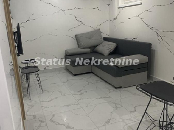 Stan Izdavanje Novi Sad  38 m2