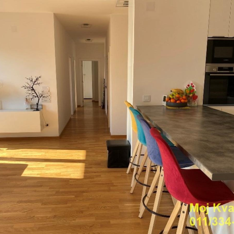 Stan Prodaja Beograd Vidikovac 104 m2
