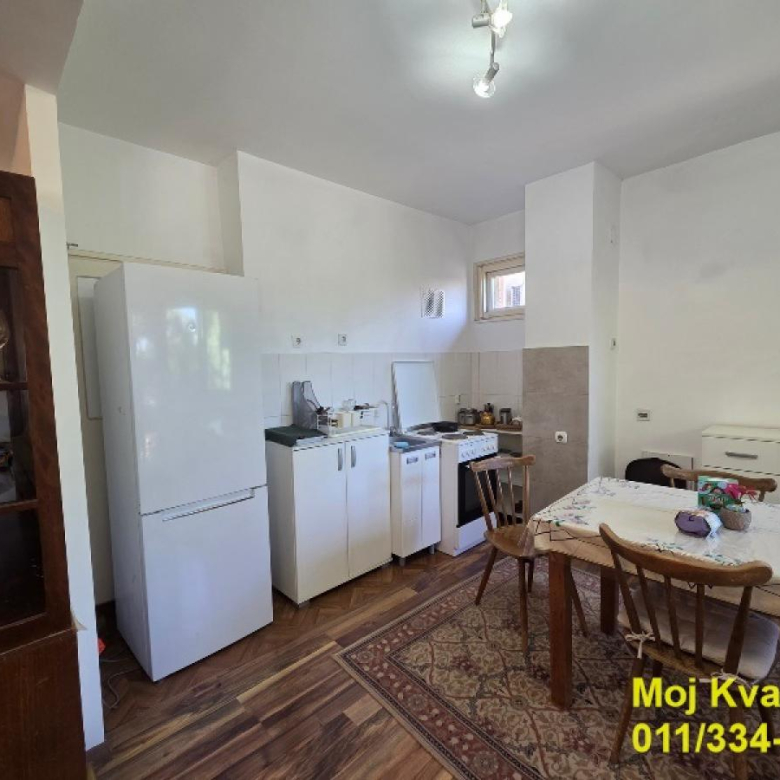 Stan Izdavanje Beograd Karaburma 55 m2