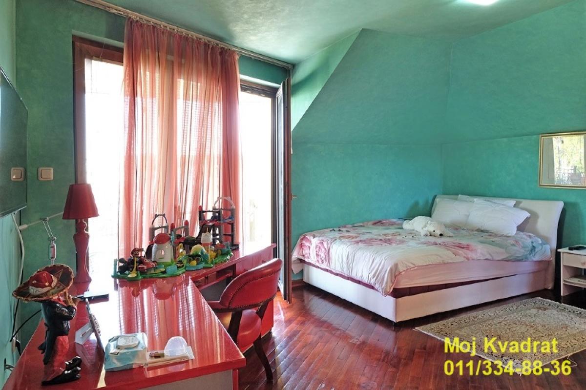 Kuća Prodaja Beograd Pregrevica 765 m2
