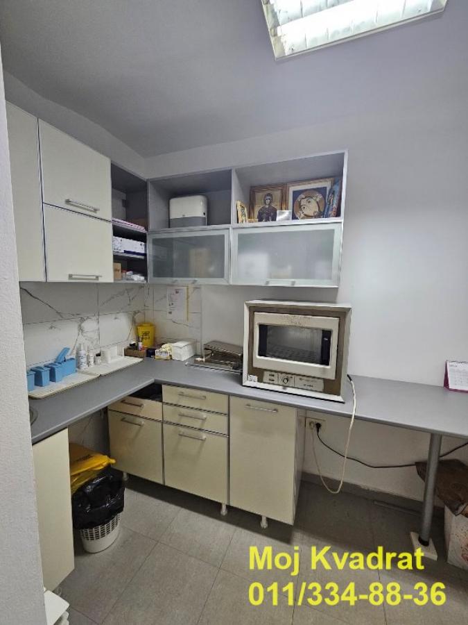 Lokal Prodaja Beograd Lokal Prodaja Beograd Hram Svetog Save 60 m2