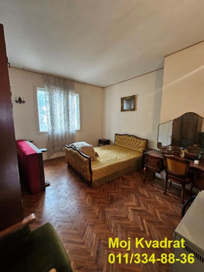 Stan Prodaja Beograd Činovnička Kolonija 108 m2