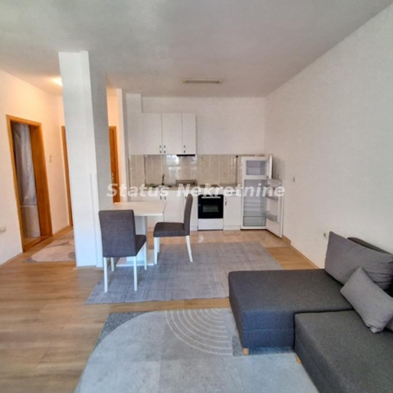 Stan Izdavanje Novi Sad  34 m2