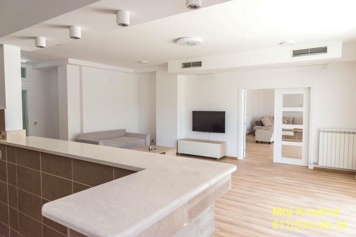 Kuća Izdavanje Beograd Dedinje 1400 m2