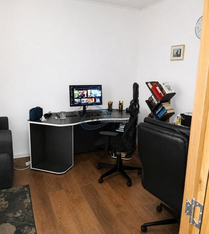 Stan Prodaja Beograd Kanarevo Brdo 55 m2
