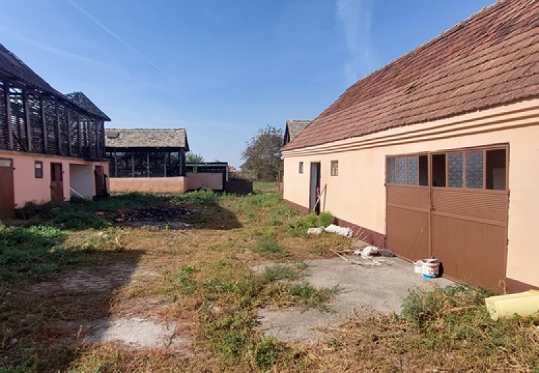 Kuća – Stara Pazova, Okolina Stari Banovci – ID 20787