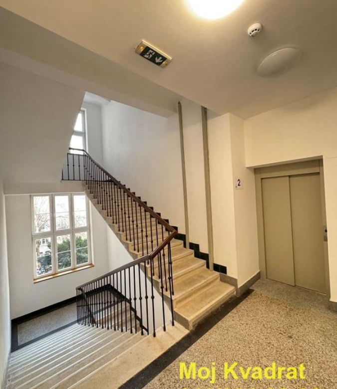 Lokal Izdavanje Beograd Centar (Stari Grad) 60 m2