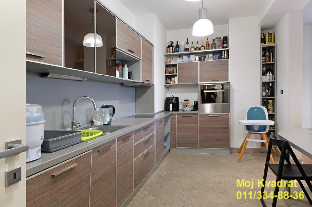 Stan Prodaja Beograd Vračar Centar 151 m2