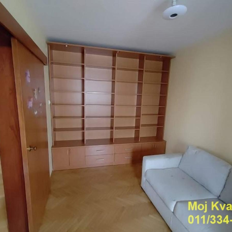 Stan Izdavanje Beograd Palata Pravde 160 m2