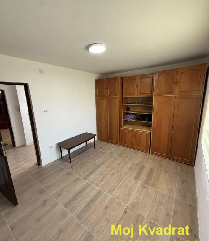 Kuća Izdavanje Beograd Ovča 88 m2
