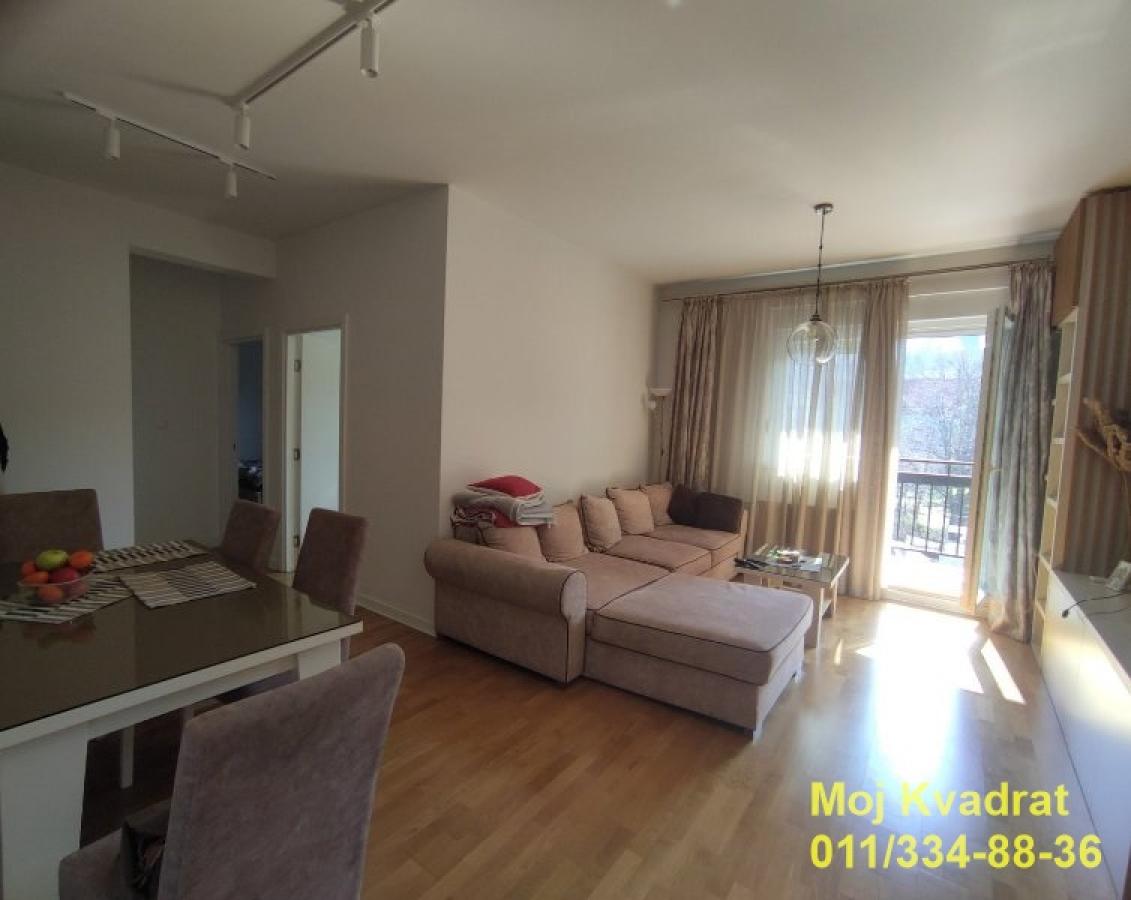 Stan Prodaja Beograd Karaburma 74 m2