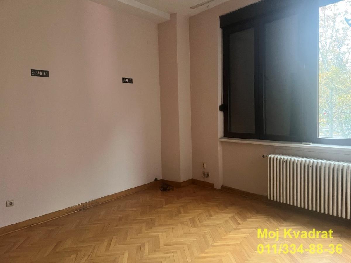 Lokal Izdavanje Beograd Lokal Izdavanje Beograd Trg Nikole Pašića 1400 m2