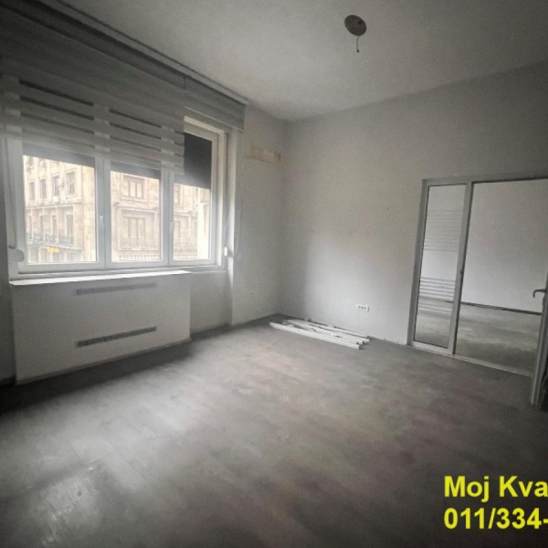 Lokal Izdavanje Beograd Trg Nikole Pašića 1400 m2