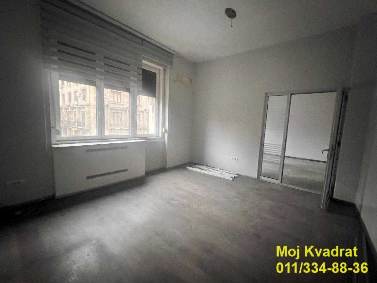 Lokal Izdavanje Beograd Lokal Izdavanje Beograd Trg Nikole Pašića 1400 m2