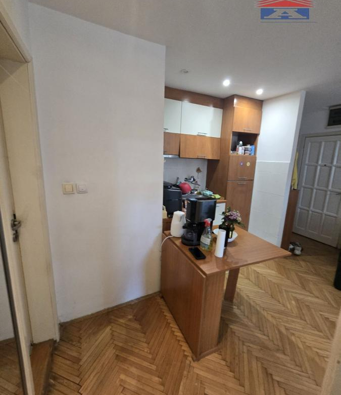 Stan Izdavanje Novi Sad  40 m2