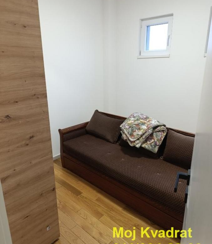 Stan Izdavanje Beograd Dušanovac 54 m2