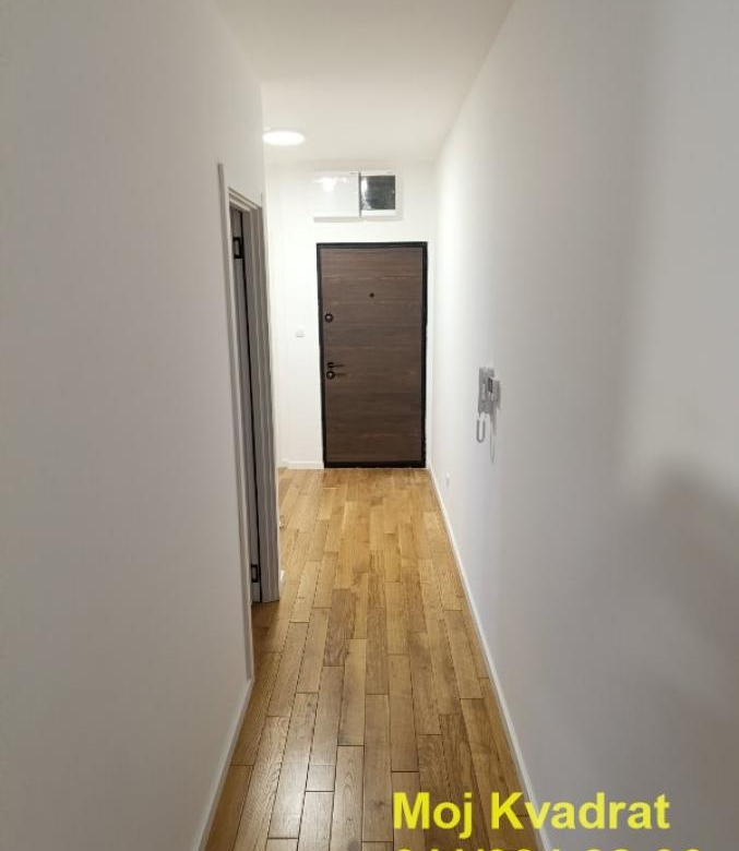 Stan Izdavanje Beograd Dušanovac 54 m2