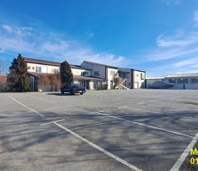 Lokal Izdavanje Pančevo  1800 m2