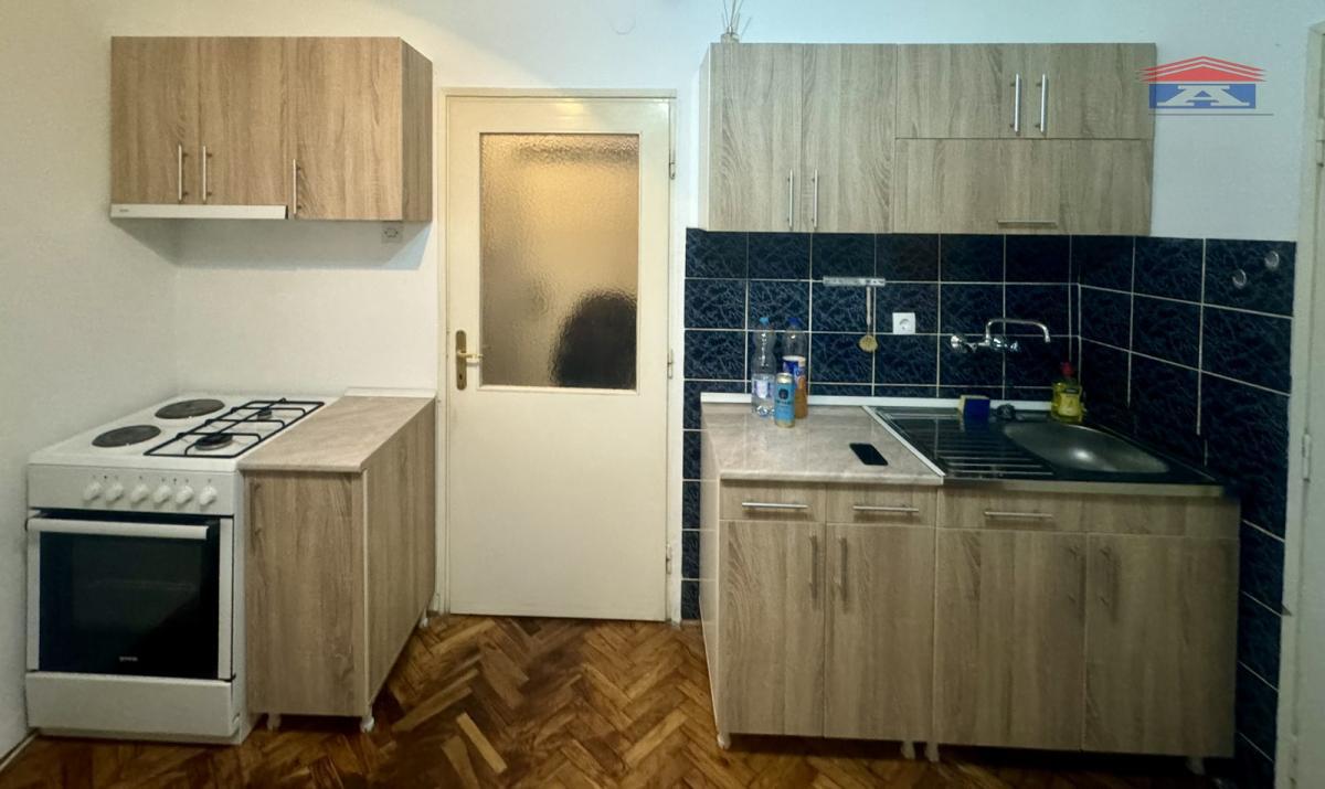 Stan Izdavanje Novi Sad  32 m2