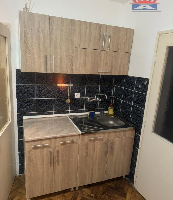 Stan Izdavanje Novi Sad  32 m2