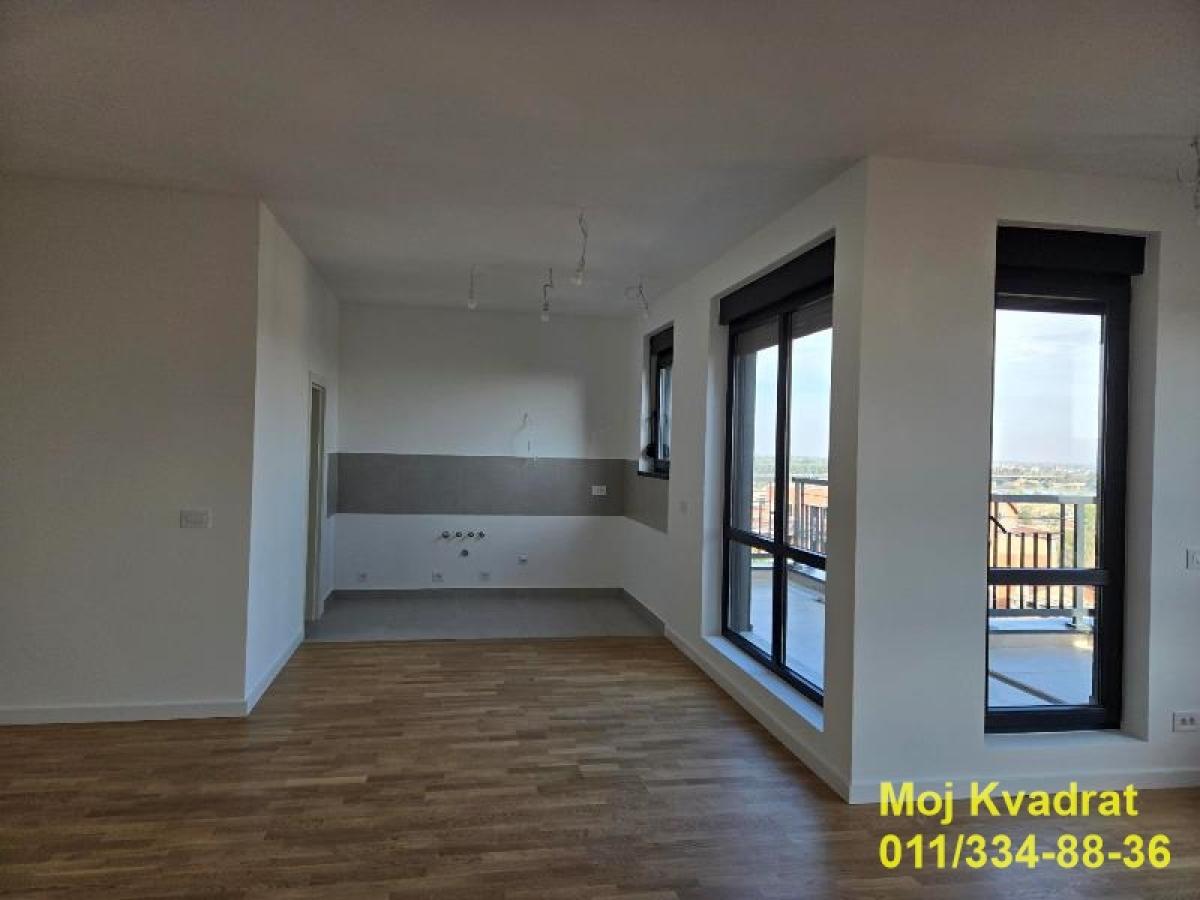 Stan Prodaja Beograd Karaburma 124 m2