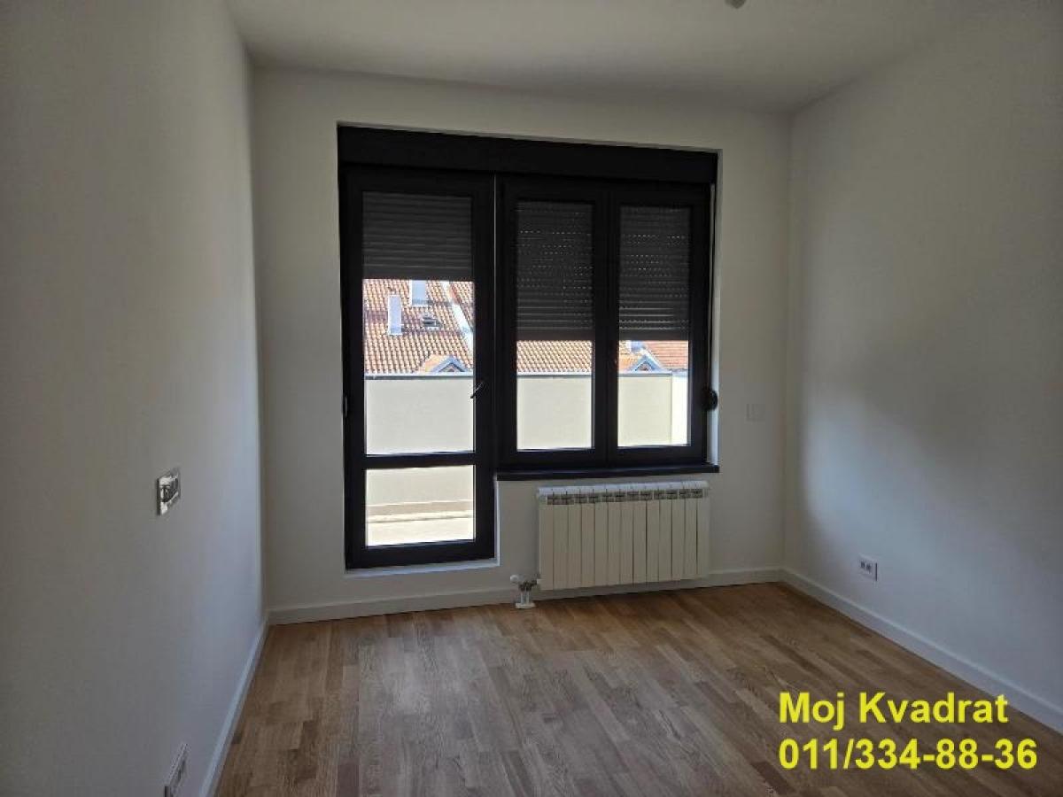 Stan Prodaja Beograd Karaburma 124 m2