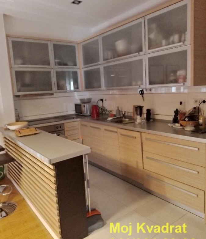 Stan Izdavanje Beograd Vukov Spomenik 126 m2