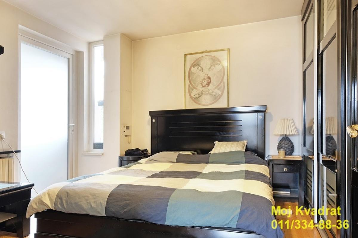 Kuća Prodaja Beograd Kuća Prodaja Beograd Stara Karaburma 205 m2