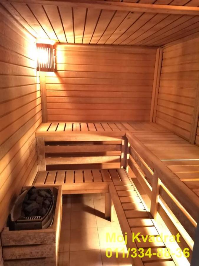 Lokal Izdavanje Beograd Lekino Brdo 230 m2