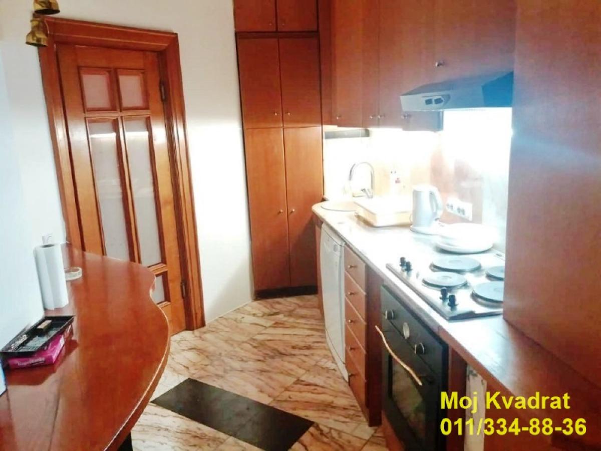 Stan Izdavanje Beograd Slavija 94 m2