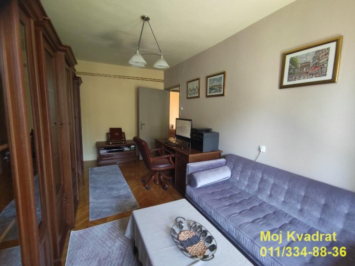 Stan Prodaja Beograd Gradska Bolnica 104 m2