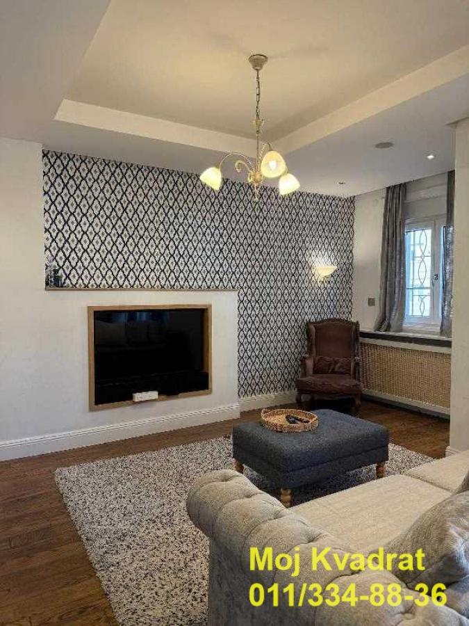 Stan Prodaja Beograd Južni Bulevar 90 m2