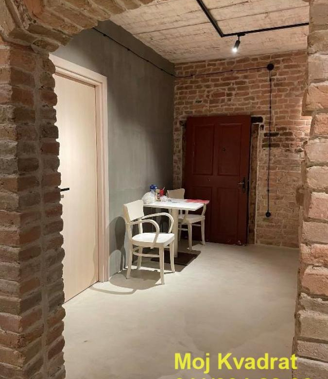 Lokal Prodaja Beograd Zemun-centar 82 m2