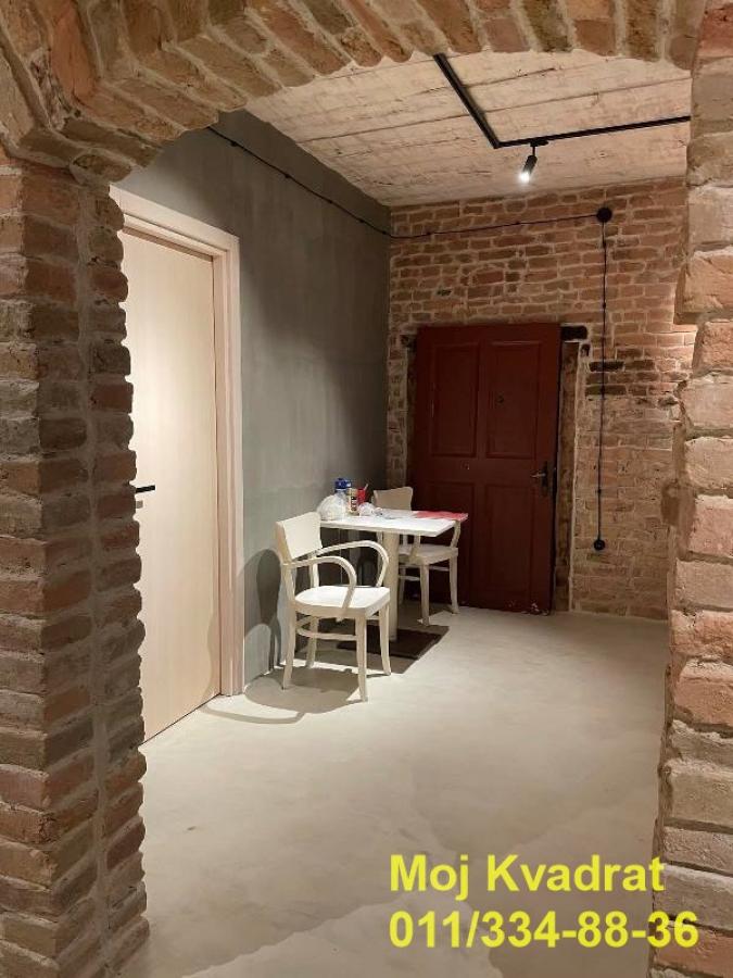 Lokal Prodaja Beograd Zemun-centar 82 m2