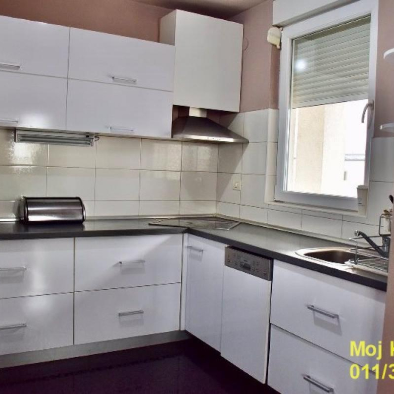Stan Prodaja Beograd Hram Svetog Save 160 m2