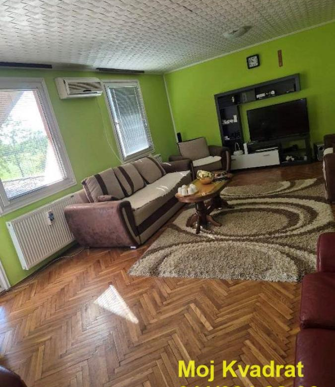 Kuća Prodaja Vrbas Ravno Selo 240 m2
