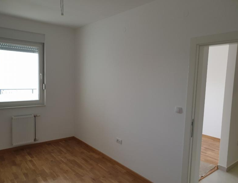 Stan Izdavanje Novi Sad  50 m2