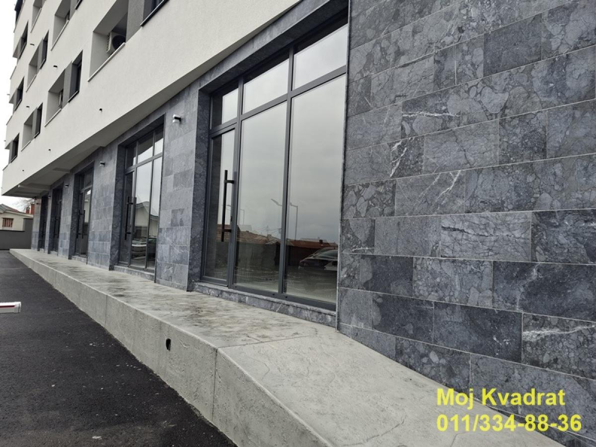 Lokal Prodaja Beograd Višnjica 243 m2