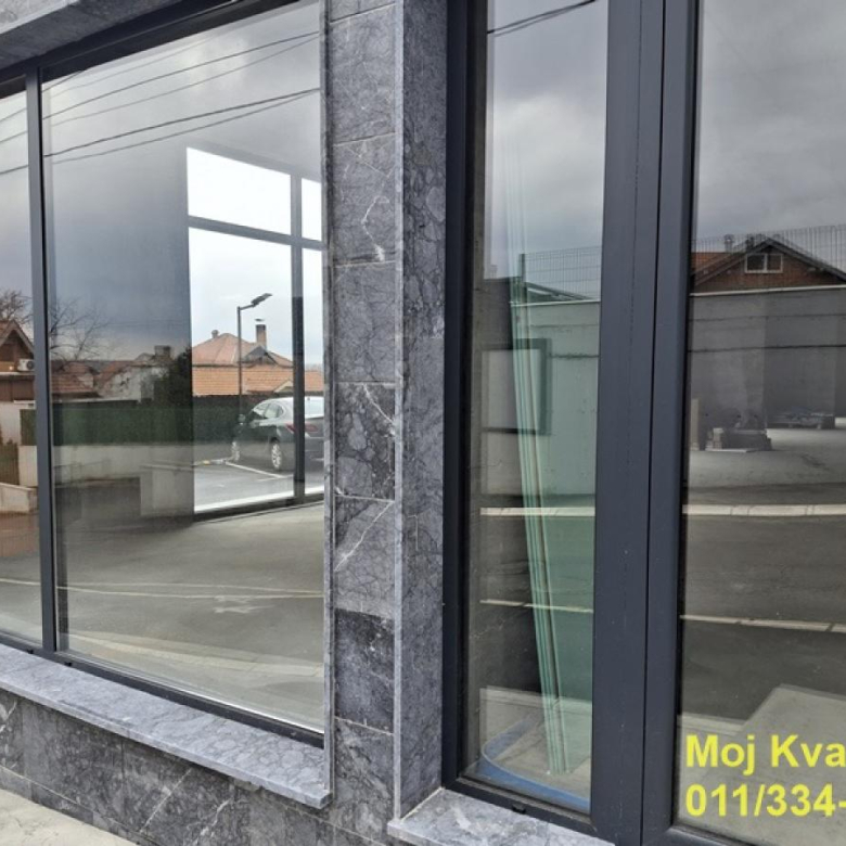 Lokal Prodaja Beograd Višnjica 243 m2
