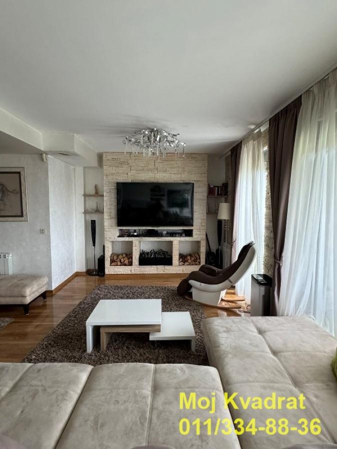 Stan Prodaja Beograd Stan Prodaja Beograd Skojevsko Naselje 270 m2