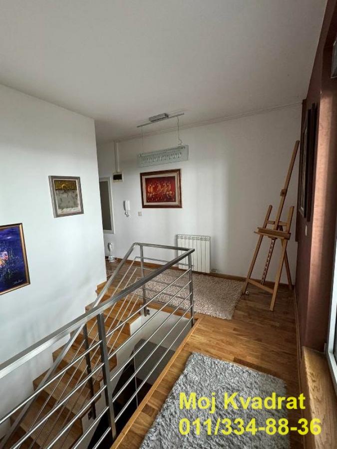 Stan Prodaja Beograd Stan Prodaja Beograd Skojevsko Naselje 270 m2