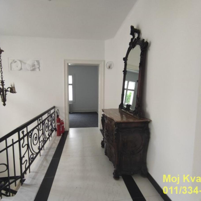 Lokal Izdavanje Beograd Krunska 180 m2