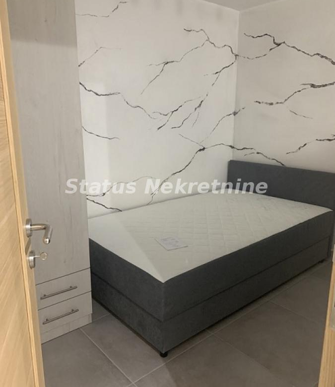 Stan Izdavanje Novi Sad  38 m2